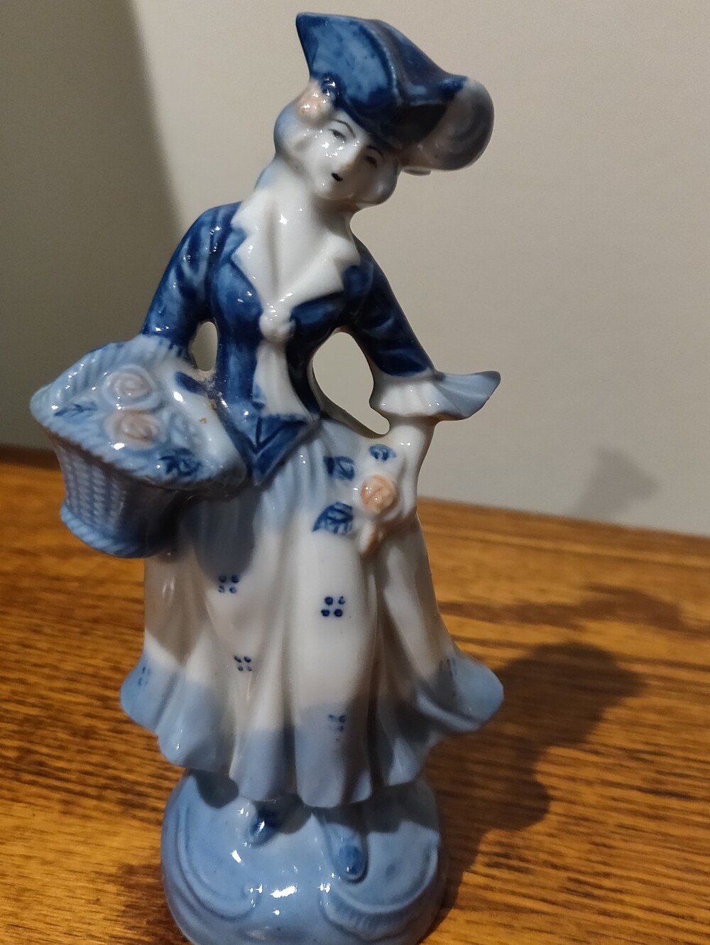 Antique Blue and White Porcelain Colonial Lady Figurine Made In Japan